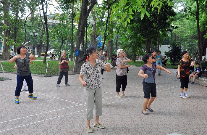 Câu lạc bộ hip hốp “ Cây Lộc Vừng” vui nhộn bên bờ Hồ