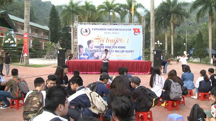 Thi Rung chuông vàng