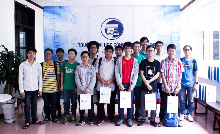 Vào phòng thi, thí sinh cần chú ý nghe giám thị phổ biến luật thi ảnh 1 Vào phòng thi, thí sinh cần chú ý nghe giám thị phổ biến luật thi ảnh 1