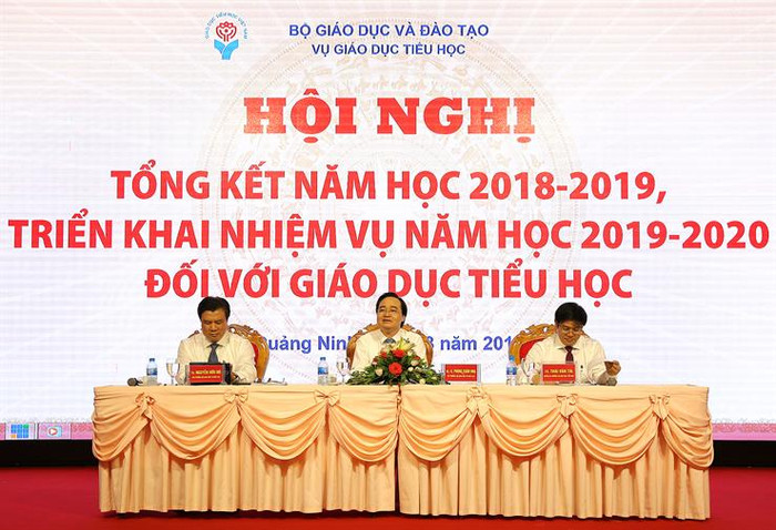 Tới đây, giáo viên sẽ dạy 2 buổi/ngày nhưng lương không tăng ảnh 1 Tới đây, giáo viên sẽ dạy 2 buổi/ngày nhưng lương không tăng ảnh 1