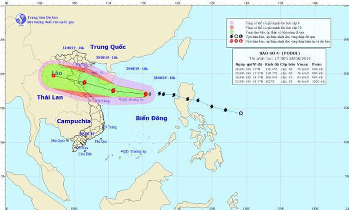 Vị trí và đường đi của cơn bão số 4. Ảnh: Trung tâm Dự báo Khí tượng Thủy văn Quốc gia. Vị trí và đường đi của cơn bão số 4. Ảnh: Trung tâm Dự báo Khí tượng Thủy văn Quốc gia.