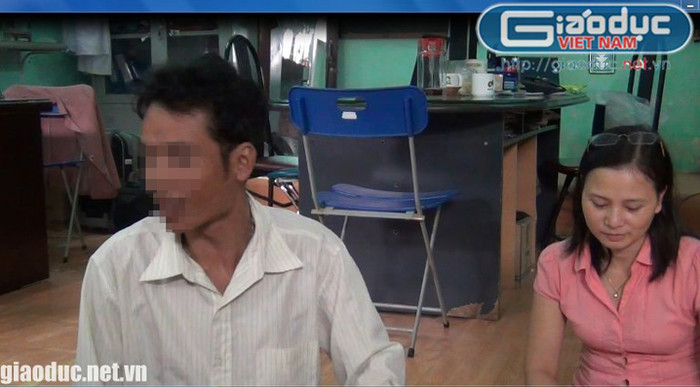 Ngay sau khi tiếp nhận đơn của ông Đức, Liên hiệp UIA đã tiến hành khảo nghiệm đối với “nhà ngoại cảm này”. Trong suốt nhiều ngày làm khảo nghiệm, ông Đức luôn tự xưng là "tướng quân" và không ít lần vỗ ngực tự khen về “khả năng” tuyệt vời của mình. Ngay sau khi tiếp nhận đơn của ông Đức, Liên hiệp UIA đã tiến hành khảo nghiệm đối với “nhà ngoại cảm này”. Trong suốt nhiều ngày làm khảo nghiệm, ông Đức luôn tự xưng là "tướng quân" và không ít lần vỗ ngực tự khen về “khả năng” tuyệt vời của mình.