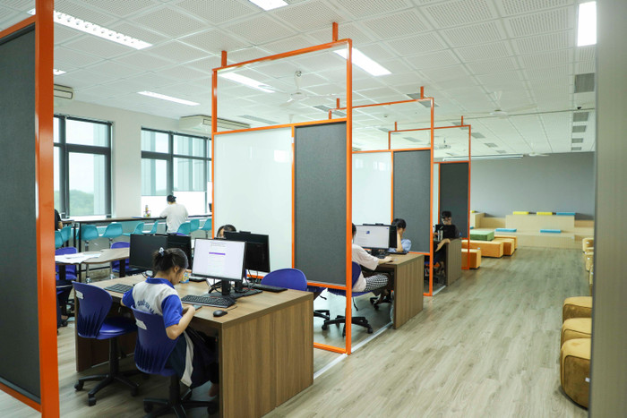 Trung tâm Thư viện và Tri thức số Đại học Quốc gia Hà Nội Trung tâm Thư viện và Tri thức số ĐHQGHN (2).JPG