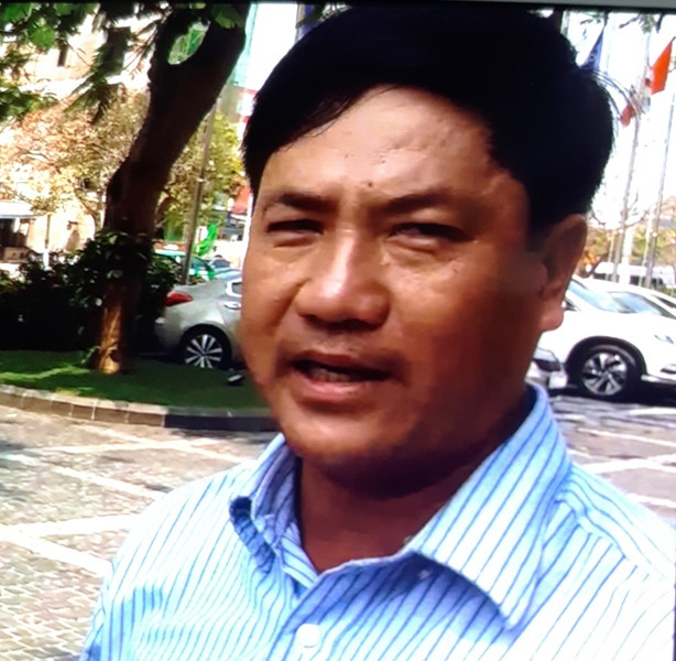 Đối tượng Tuấn tự xưng là nhà báo để cưỡng đoạt tiền người dân. Đối tượng Tuấn tự xưng là nhà báo để cưỡng đoạt tiền người dân.