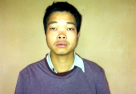 Đối tượng Nguyễn Văn Đông cầm đầu nhóm cướp tại cơ quan công an huyện ứng Hòa (HN) Đối tượng Nguyễn Văn Đông cầm đầu nhóm cướp tại cơ quan công an huyện ứng Hòa (HN)