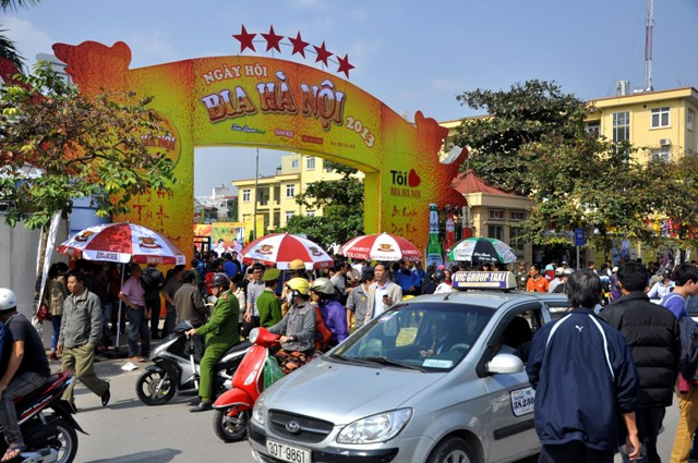 Ngày hội bia Hà Nội là một trong những hoạt động thường xuyên hàng năm do Tổng công ty cổ phần Bia - Rượu - Nước giải khát Hà Nội (Habeco) dầy công gây dựng tổ chức thu hút rất đông người dân Hà Nội tới tham gia.