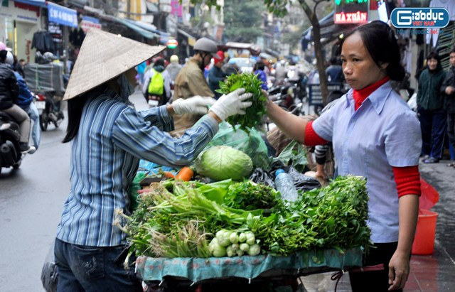 Trong ngày 15/12, nền nhiệt độ về đêm có lúc đã xuống 11 độ C. Đây là đợt có không khí lạnh nhất từ đầu mùa đông tới giờ. Trong ngày 15/12, nền nhiệt độ về đêm có lúc đã xuống 11 độ C. Đây là đợt có không khí lạnh nhất từ đầu mùa đông tới giờ.