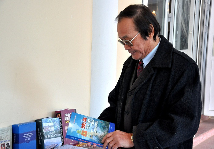 Cuốn sách “Dấu ấn Việt Nam trên Biển Đông” được dư luận, độc giả và các đối tác của Việt Nam đón đọc. Cuốn sách “Dấu ấn Việt Nam trên Biển Đông” được dư luận, độc giả và các đối tác của Việt Nam đón đọc.