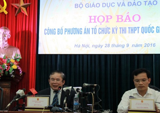 Buổi họp báo Công bố phương án thi THPT Quốc gia 2017 chiều 28/9 (Ảnh: Thùy Linh) Buổi họp báo Công bố phương án thi THPT Quốc gia 2017 chiều 28/9 (Ảnh: Thùy Linh)