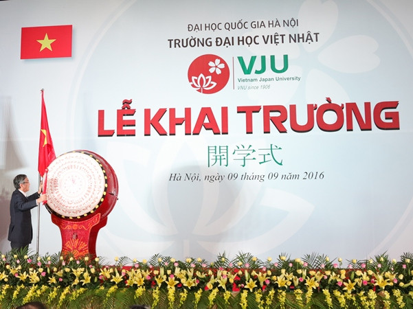 Lần đầu tiên khai trường Đại học Việt Nhật ảnh 4 Lần đầu tiên khai trường Đại học Việt Nhật ảnh 4