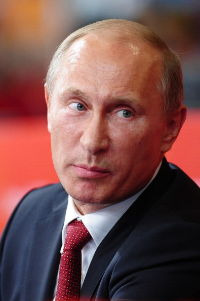 Tổng thống Vladimir Putin rất yêu thể thao, đặc biệt là môn võ judo của Nhật Bản, ông là một võ sĩ judo đai đen, hiện đang giữ chức chủ tịch danh dự của Liên đoàn judo Quốc tế và Liên đoàn judo châu Âu. Tổng thống Vladimir Putin rất yêu thể thao, đặc biệt là môn võ judo của Nhật Bản, ông là một võ sĩ judo đai đen, hiện đang giữ chức chủ tịch danh dự của Liên đoàn judo Quốc tế và Liên đoàn judo châu Âu.