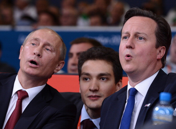 Tổng thống Vladimir Putin rất yêu thể thao, đặc biệt là môn võ judo của Nhật Bản, ông là một võ sĩ judo đai đen, hiện đang giữ chức chủ tịch danh dự của Liên đoàn judo Quốc tế và Liên đoàn judo châu Âu. Tổng thống Vladimir Putin rất yêu thể thao, đặc biệt là môn võ judo của Nhật Bản, ông là một võ sĩ judo đai đen, hiện đang giữ chức chủ tịch danh dự của Liên đoàn judo Quốc tế và Liên đoàn judo châu Âu.