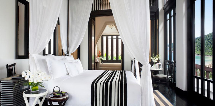 Trước đó khu nghỉ dưỡng InterContinental Danang Sun Peninsula của Việt Nam đã giành được giải thưởng trong hạng mục “Khu nghỉ dưỡng sang trọng hàng đầu thế giới”. Trước đó khu nghỉ dưỡng InterContinental Danang Sun Peninsula của Việt Nam đã giành được giải thưởng trong hạng mục “Khu nghỉ dưỡng sang trọng hàng đầu thế giới”.