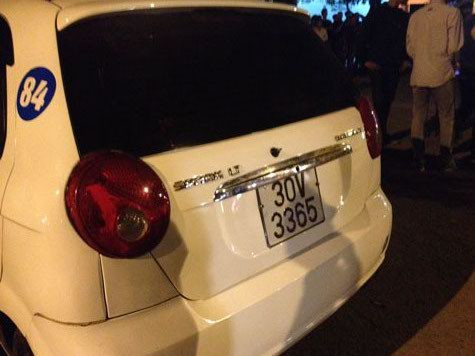 Lái xe taxi cần chú ý mỗi khi gặp khách có nghi vấn. Lái xe taxi cần chú ý mỗi khi gặp khách có nghi vấn.