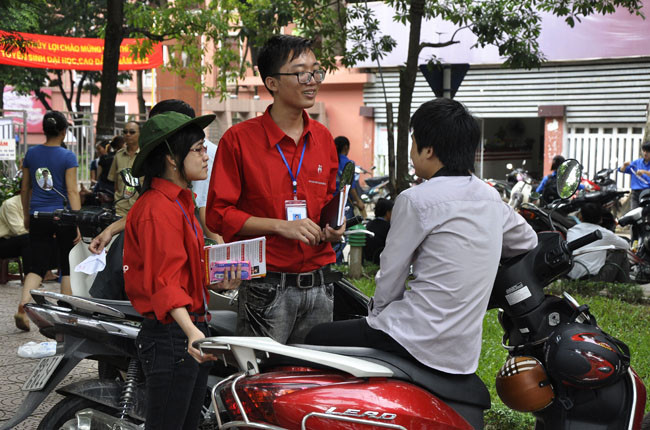 Bên cạnh đó thì các loại hình như: tuyên truyền hiếm máu Bên cạnh đó thì các loại hình như: tuyên truyền hiếm máu