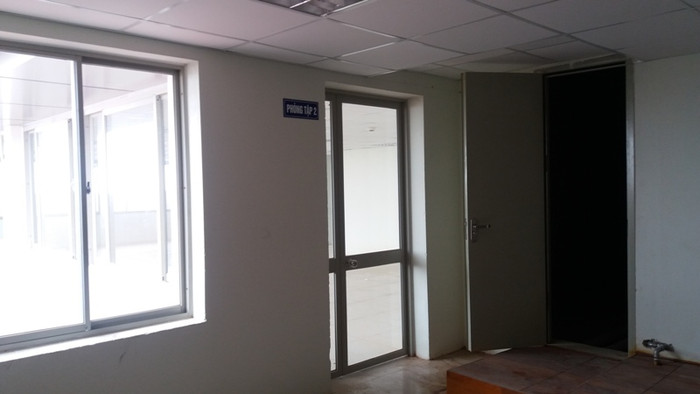 Bên trên khu vực tầng 20 kỹ thuật, 04 phòng tập đã được chủ đầu tư tự cho xây dựng lên với diện tích mỗi phòng cũng lên đến hàng trăm mét vuông. Ảnh Bảo Nam. Bên trên khu vực tầng 20 kỹ thuật, 04 phòng tập đã được chủ đầu tư tự cho xây dựng lên với diện tích mỗi phòng cũng lên đến hàng trăm mét vuông. Ảnh Bảo Nam.