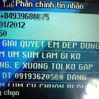 Một trong những tin nhắn ông C. nhắn cho T. Một trong những tin nhắn ông C. nhắn cho T.