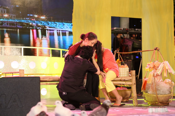 Kết cục bi thương đã lấy đi không ít nước mắt của khán giả có mặt tại sân khấu.