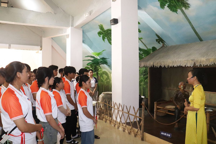 Sinh viên Trường Cao đẳng Phương Đông, tỉnh Quảng Nam (Ảnh: Website nhà trường). mien-100-hoc-phi-cho-sinh-vien-cpd-14-1200x800.jpg