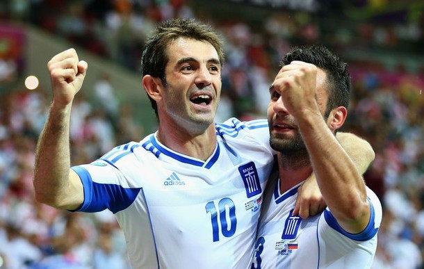 Người ghi bàn thắng duy nhất đem lại chiến thắng cho Hy Lạp là đội trưởng Giorgios Karagounis, một trụ cột còn sót lại từ EURO 2004. Người ghi bàn thắng duy nhất đem lại chiến thắng cho Hy Lạp là đội trưởng Giorgios Karagounis, một trụ cột còn sót lại từ EURO 2004.