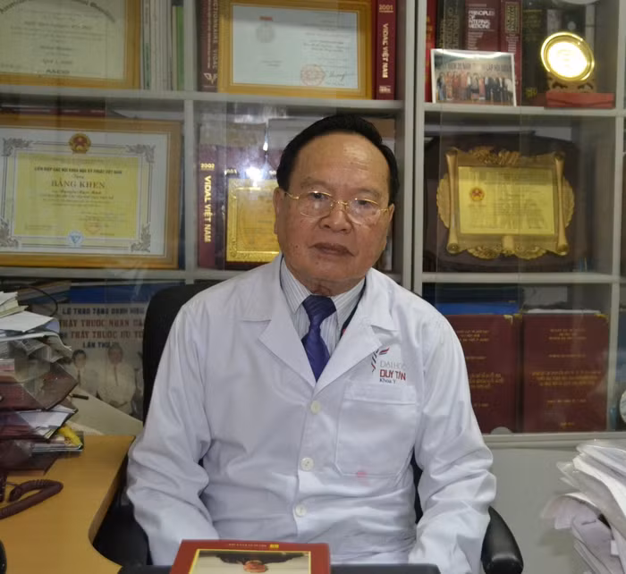 PGS.TS Nguyễn Ngọc Minh được xem là "cha đẻ" của chương trình hiến máu nhân đạo ở Việt Nam. Ảnh: An Nguyên PGS.TS Nguyễn Ngọc Minh được xem là "cha đẻ" của chương trình hiến máu nhân đạo ở Việt Nam. Ảnh: An Nguyên