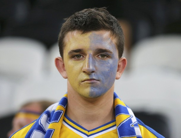 Ngay cả khi họ buồn bã khi đội nhà không thể đi tiếp vào vòng trong, nỗi buồn ấy vẫn đẹp! Ngay cả khi họ buồn bã khi đội nhà không thể đi tiếp vào vòng trong, nỗi buồn ấy vẫn đẹp!