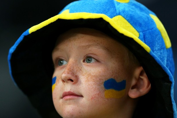 Ngay cả khi họ buồn bã khi đội nhà không thể đi tiếp vào vòng trong, nỗi buồn ấy vẫn đẹp! Ngay cả khi họ buồn bã khi đội nhà không thể đi tiếp vào vòng trong, nỗi buồn ấy vẫn đẹp!