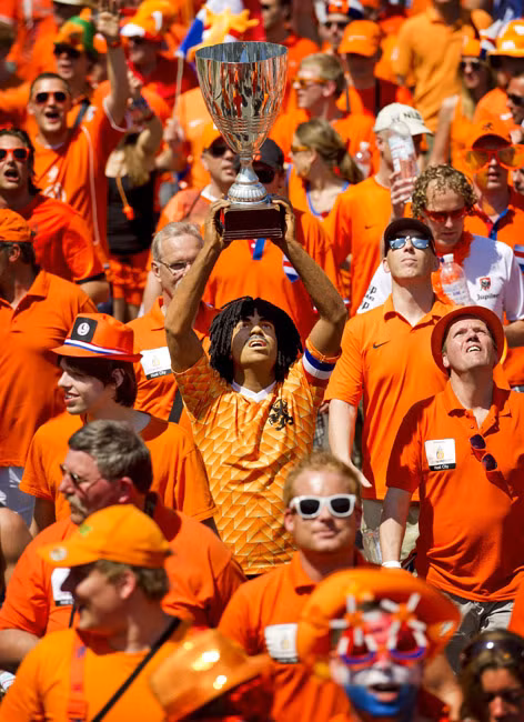 Hà Lan vô địch?