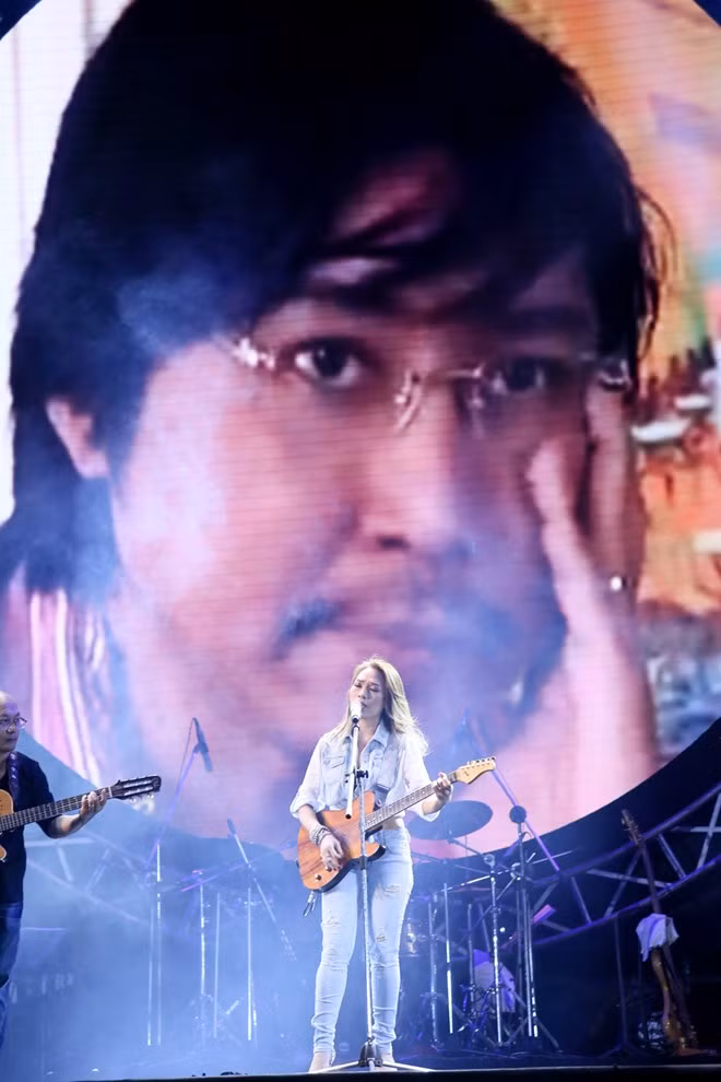 Mỹ Tâm tưởng nhớ nhạc sĩ Huỳnh Phúc Thanh Điền bằng ca khúc My Friend.