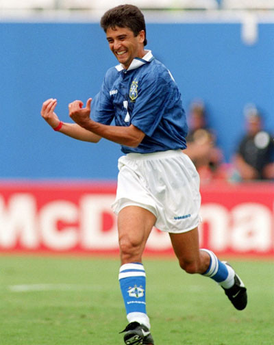 Cựu danh thủ Bebeto với điệu ru con nổi tiếng. Cựu danh thủ Bebeto với điệu ru con nổi tiếng.