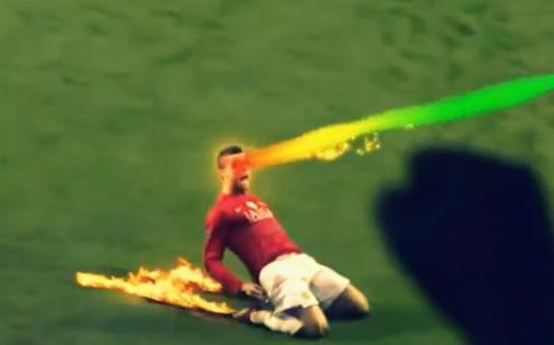 Ảnh chế pha ăn mừng của CR7. Ảnh chế pha ăn mừng của CR7.