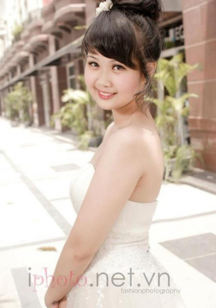 Ước mơ của Quỳnh Anh là có thể đưa gia đình đi khắp nơi trên thế giới, được làm việc trong lĩnh vực truyền hình. Ước mơ của Quỳnh Anh là có thể đưa gia đình đi khắp nơi trên thế giới, được làm việc trong lĩnh vực truyền hình.