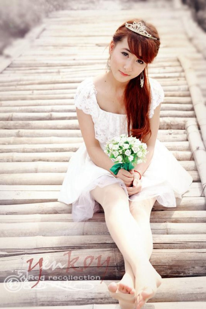 Gương mặt xinh xắn, Minh Yến hiện được mời làm mẫu ảnh cho nhiều shop thời trang nổi tiếng như Pow3 bikini & the sea, vn.photo của Hội nhiếp ảnh gia Nikon nổi tiếng Hà thành. Gương mặt xinh xắn, Minh Yến hiện được mời làm mẫu ảnh cho nhiều shop thời trang nổi tiếng như Pow3 bikini & the sea, vn.photo của Hội nhiếp ảnh gia Nikon nổi tiếng Hà thành.