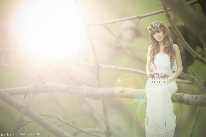 Nàng tiên bé nhỏ e lệ, ngẩn ngơ như đợi chờ ai... Xem thêm:Thiên sứ 9X: Ánh mắt đẹp tựa Phương Tư Doanh trong "Xóm vắng" Nàng tiên bé nhỏ e lệ, ngẩn ngơ như đợi chờ ai... Xem thêm:Thiên sứ 9X: Ánh mắt đẹp tựa Phương Tư Doanh trong "Xóm vắng"