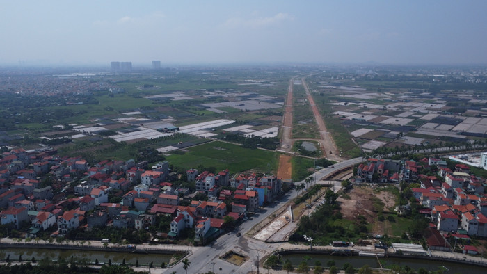 Một số đoạn dự án đi qua khu dân cư cũng đang được khẩn trương giải phóng mặt bằng GDVN_5.JPG