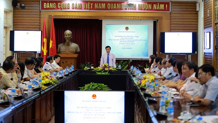 Toàn cảnh buổi làm việc. Toàn cảnh buổi làm việc.