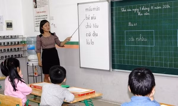 Nếu Ban giám hiệu thấy khó, thấy mệt thì làm đơn xin nghỉ để người khác đảm nhận ảnh 3