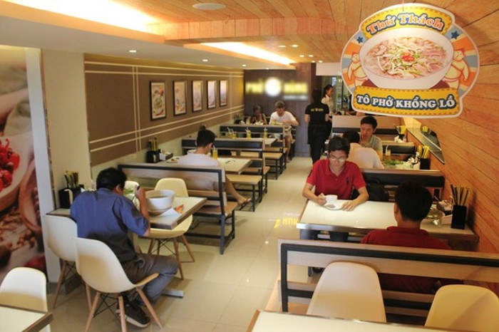 Cuộc thi “ăn hết tô phở, thưởng một triệu đồng” gây xôn xao dư luận thời gian qua thực chất là trò gian dối (ảnh nguồn Tri thức trực tuyến)