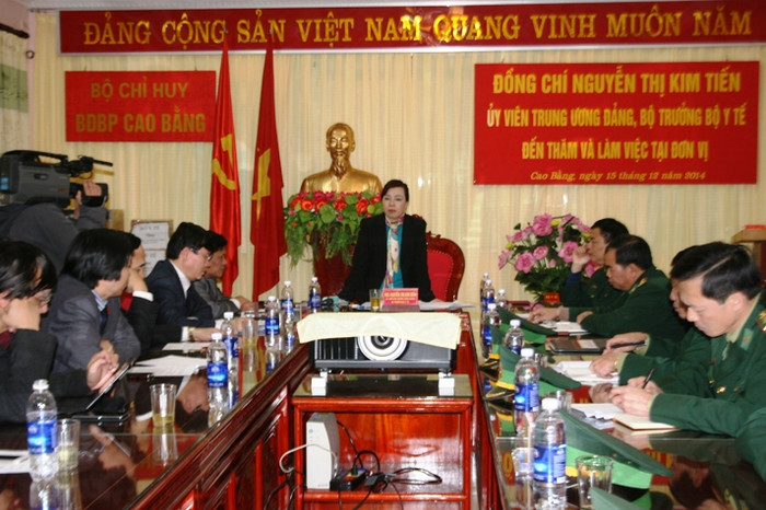 Bộ trưởng Bộ Y tế thăm và làm việc với Bộ Tư lệnh Bộ đội biên phòng tỉnh Cao Bằng Bộ trưởng Bộ Y tế thăm và làm việc với Bộ Tư lệnh Bộ đội biên phòng tỉnh Cao Bằng