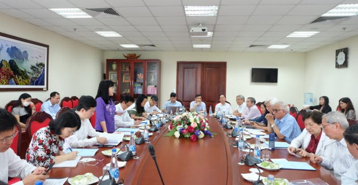 Quang cảnh tọa đàm tham vấn chuyên gia về “Việc triển khai Chương trình giáo dục phổ thông 2018: Môn Lịch sử” (ảnh: Báo Đại biểu nhân dân)