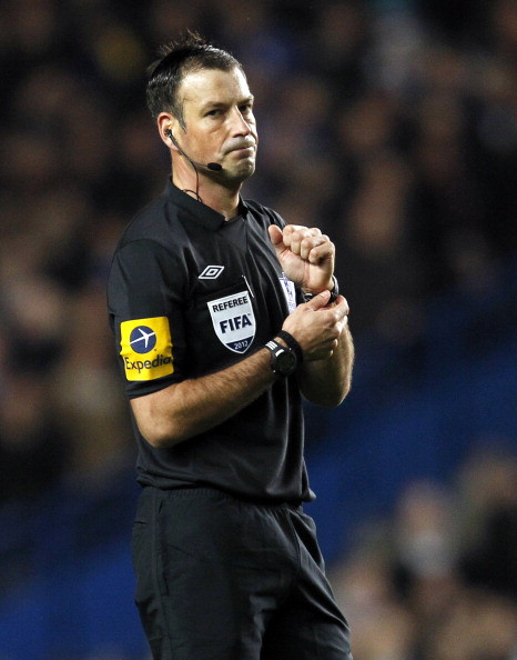 Trọng tài Mark Clattenburg đã làm hỏng trận đại chiến Chelsea - MU. Trọng tài Mark Clattenburg đã làm hỏng trận đại chiến Chelsea - MU.