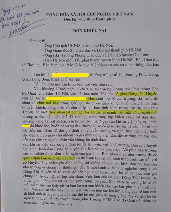 Đơn khiếu nại của phụ huynh em Đinh Trần Phương M., gửi đến Báo điện tử Giáo dục Việt Nam. Ảnh Trần Việt.