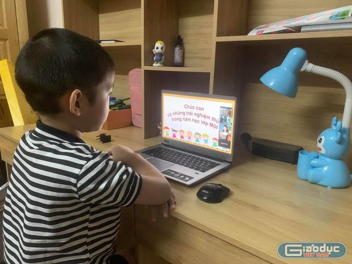 Việc nghẽn mạng, khó truy cập vào phần mềm học trực tuyến do nhiều yếu tố chứ không hẳn là tại phần mềm nước ngoài. Ảnh: K.A Việc nghẽn mạng, khó truy cập vào phần mềm học trực tuyến do nhiều yếu tố chứ không hẳn là tại phần mềm nước ngoài. Ảnh: K.A