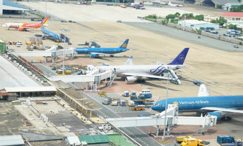 Cần trả diện tích sân golf để giảm tải sân bay Tân Sơn Nhất ảnh 4 Cần trả diện tích sân golf để giảm tải sân bay Tân Sơn Nhất ảnh 4