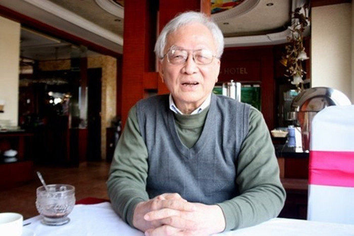 Theo chuyên gia kinh tế Bùi Kiến Thành, doanh nghiệp thua lỗ, hoạt động kém hiệu quả gây thất thoát hàng nghìn tỷ đồng nhưng lãnh đạo chỉ bị xử lý cảnh cáo là quá nhẹ (ảnh H.Lực). Theo chuyên gia kinh tế Bùi Kiến Thành, doanh nghiệp thua lỗ, hoạt động kém hiệu quả gây thất thoát hàng nghìn tỷ đồng nhưng lãnh đạo chỉ bị xử lý cảnh cáo là quá nhẹ (ảnh H.Lực).