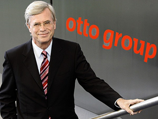 Michael Otto Tổng tài sản: 17,6 tỉ USD, xếp hạng 34 thế giới Quốc tịch: Đức Ngành kinh doanh: Bán lẻ và bất động sản Vị tỷ phú này được thừa hưởng tài sản từ người cha của mình. Ông Otto là Chủ tịch Tập đoàn Otto và là một trong những người giàu có nhất nước Đức.