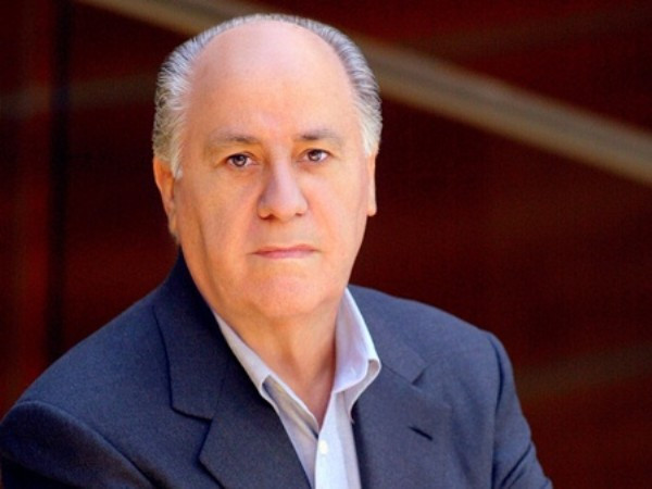 Amancio Ortega Tổng tài sản: 37,5 tỉ USD, xếp hạng 5 thế giới Quốc tịch: Tây Ban Nha Ngành: Bán lẻ thời trang (Zara) Ortega là con trai của một công nhân ngành đường sắt. Ông cùng người vợ cũ của mình khởi nghiệp từ hai bàn tay trắng. Ông hiện là ông chủ của hãng bán lẻ Inditex và là chủ của chuỗi cửa hàng thời trang Zara danh tiếng.