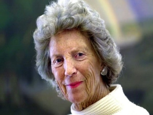 Birgit Rausing và gia đình Tổng tài sản: 14 tỉ USD, xếp thứ 50 thế giới Quốc tịch: Thụy Điển Lĩnh vực kinh doanh: Bao bì Sau cái chết của chồng năm 2000, bà Birgit và các con được thừa hưởng khoản tài sản khổng lồ từ công ty của chồng Tetra Laval. Tuy nhiên, gia đình bà đang có một khoản lợi nhuận rất thấp do chi phí trong vụ mất tích của con trai năm 1989.