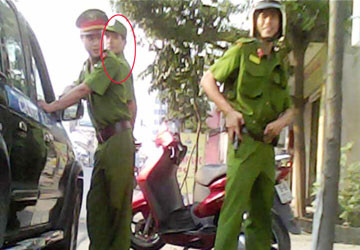 Tước quân tịch Trung úy CS 113 cầm đầu nhóm trộm cắp 9 năm trước ảnh 1 Tước quân tịch Trung úy CS 113 cầm đầu nhóm trộm cắp 9 năm trước ảnh 1