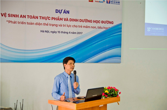 Ông Nguyễn Văn Tiến - Phó Hiệu trưởng Trường Quốc tế Việt - Úc Hà Nội -ảnh: Hoàng Lực. Ông Nguyễn Văn Tiến - Phó Hiệu trưởng Trường Quốc tế Việt - Úc Hà Nội -ảnh: Hoàng Lực.
